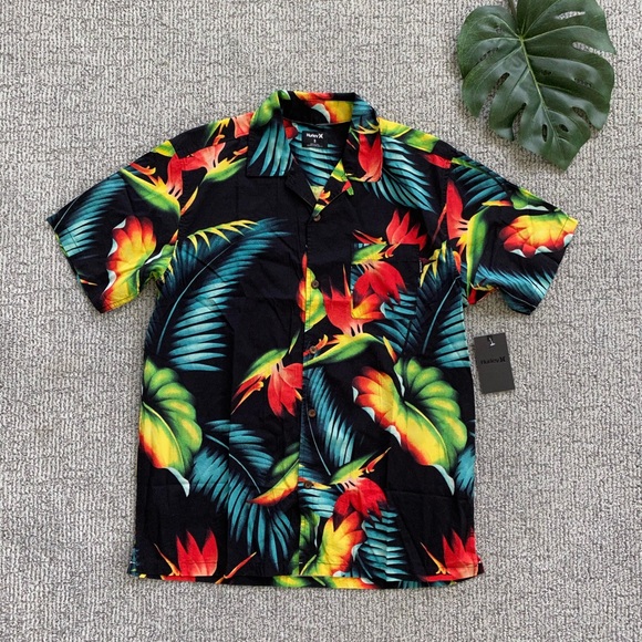 Hurley Other - Hurley Button-up Shirt